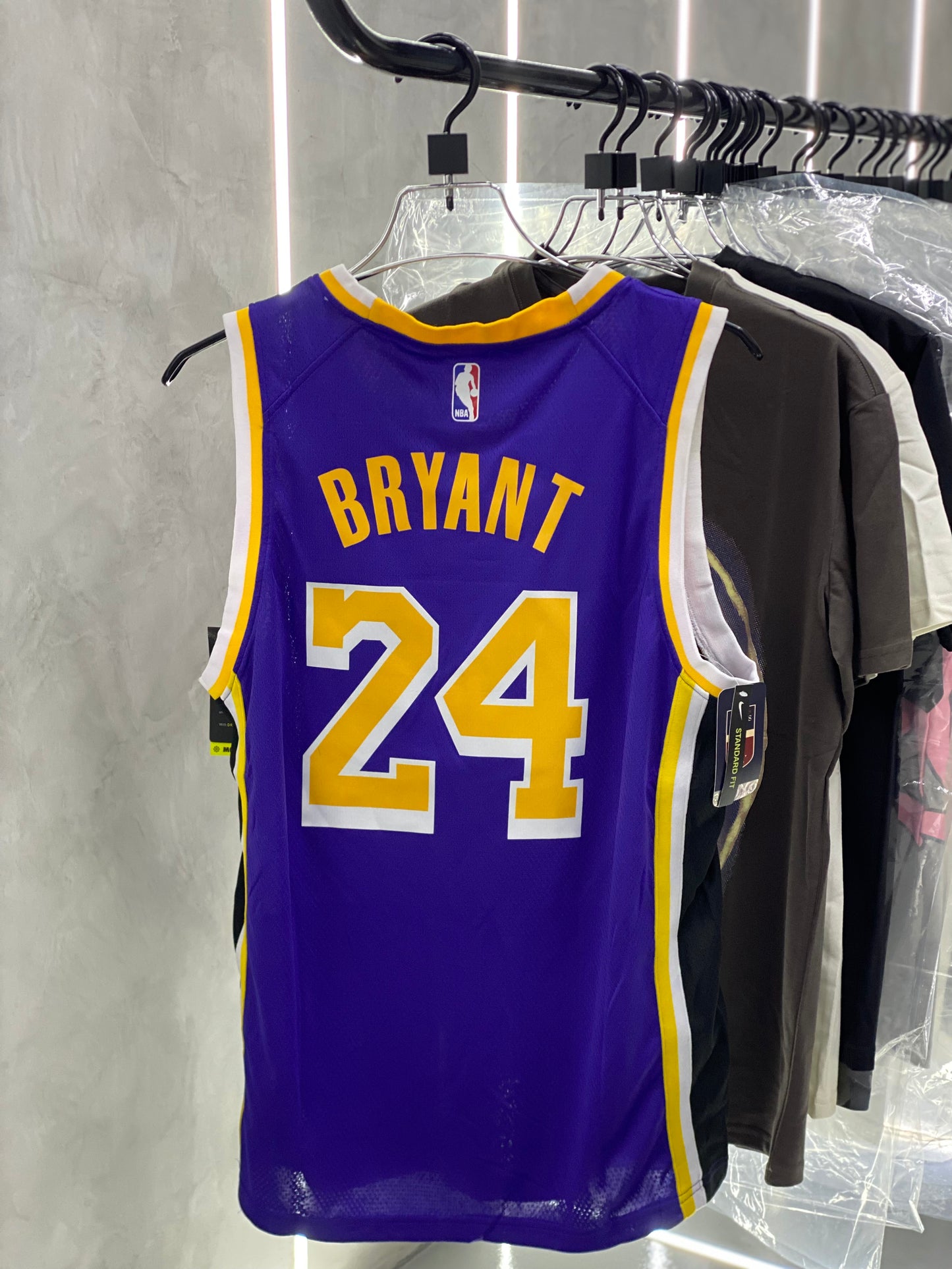Nike Los Angels Lakers Kobe Brayant 24 Nike NBA Jersey (Players Edition)