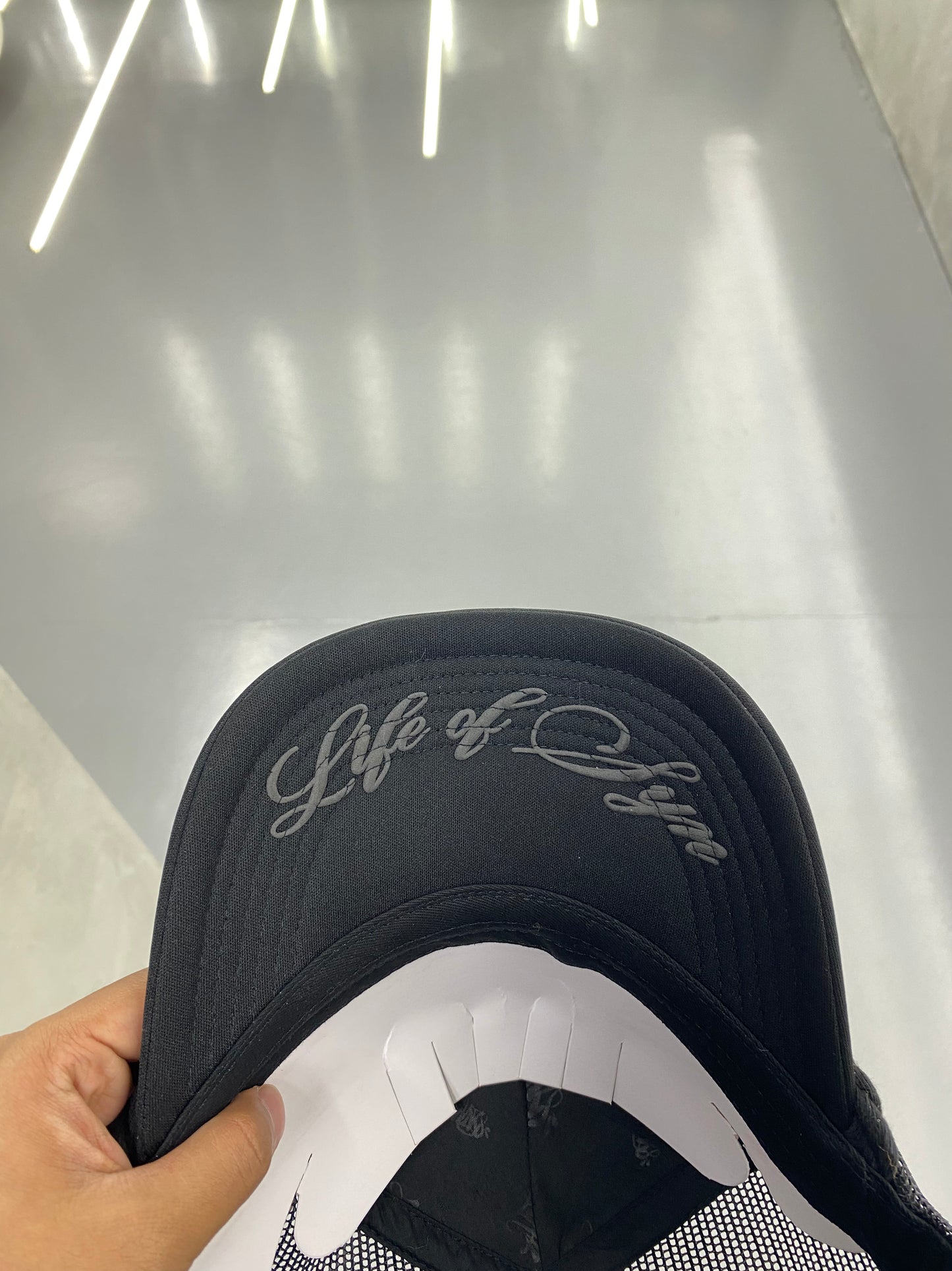 Synaworld by Central Cee trucker cap black