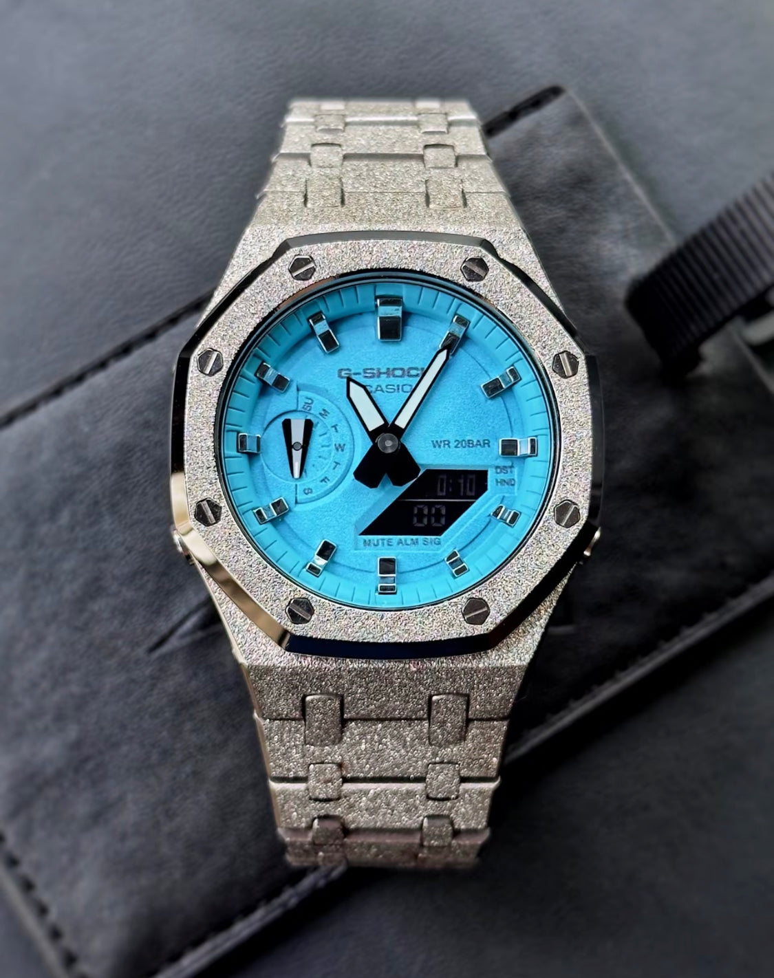 Casio G-SHOCK Oak Mod Tiffany Blue Dial