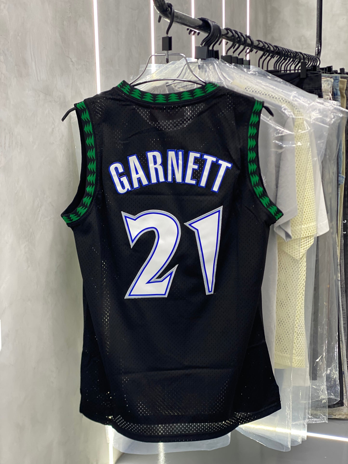 Minnesota Timberwolves Kevin Garnett 21 Retro Jersey (Fans Edition