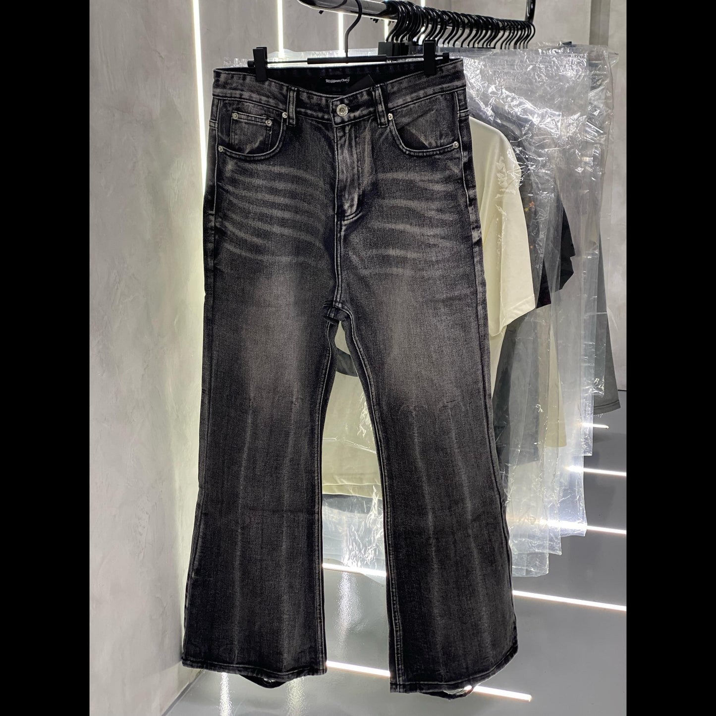 Demna Type Oversized/Baggy Flared Jeans