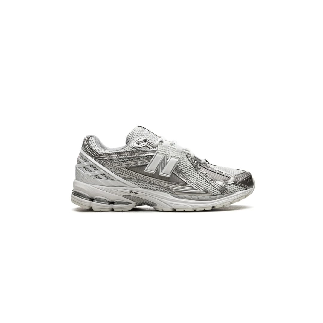 Authentic New Balance Sneakers In Bangladesh