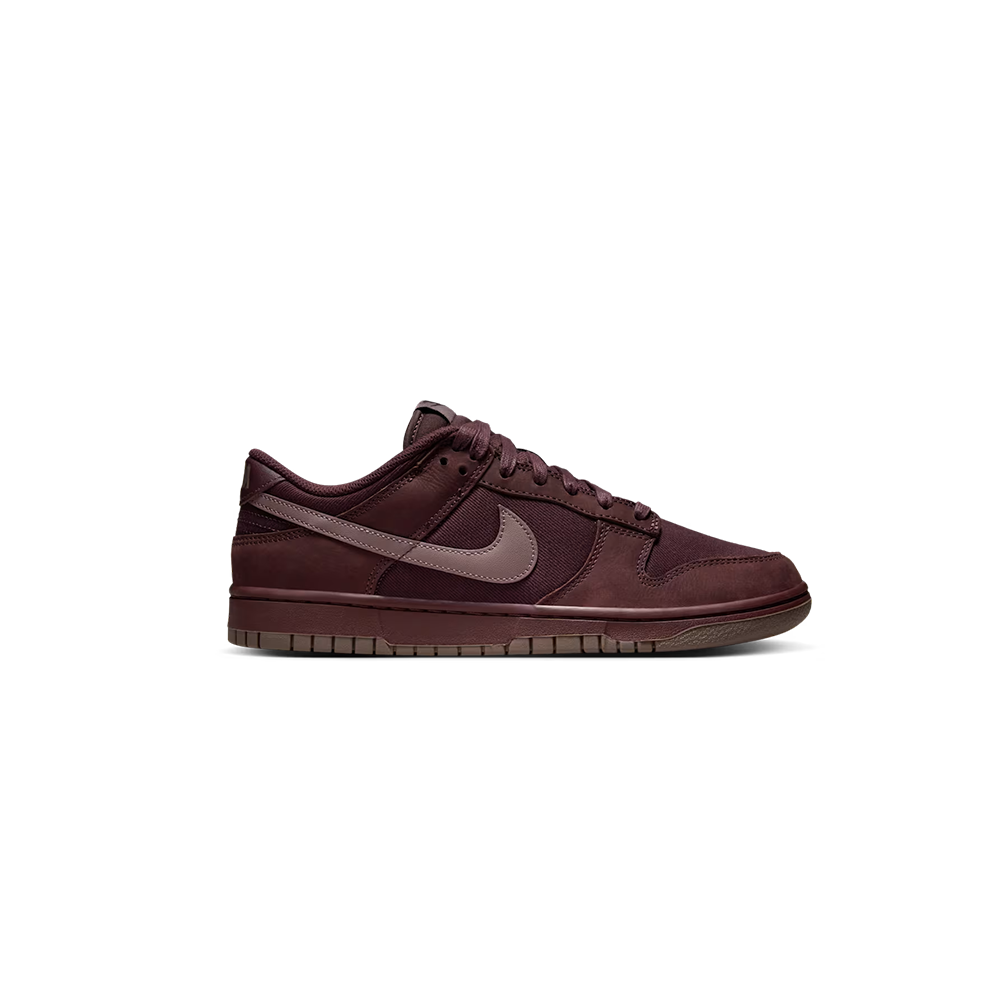 Nike Dunk Low "Burgundy Crush"