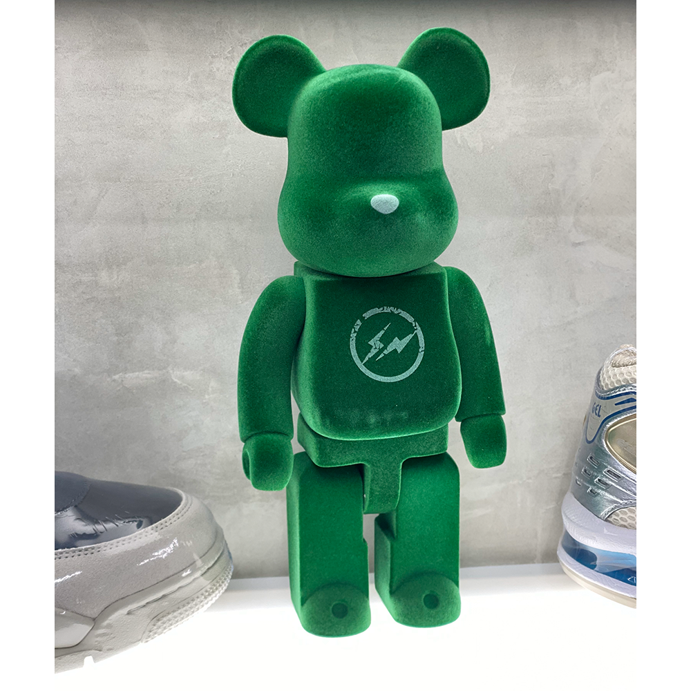 Bearbrick x fragmentdesign THE PARKING GINZA 400%