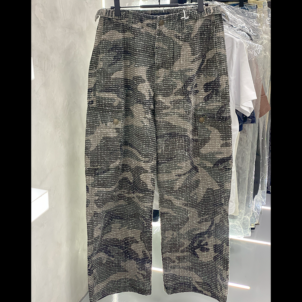 Oversized Needle Punch dark Camo Pants