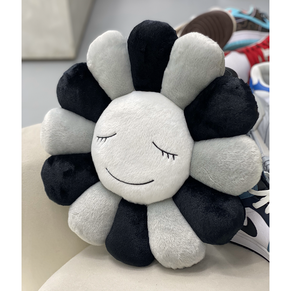 Takashi Murakami Flower Plush Black/Grey/White